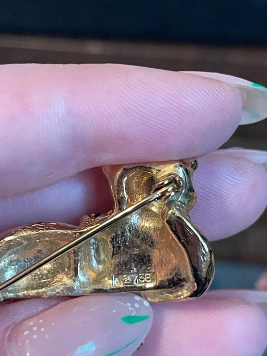 Vintage Sphinx Gold-Tone Leopard Rhinestone Brooch - Picture 5 of 5